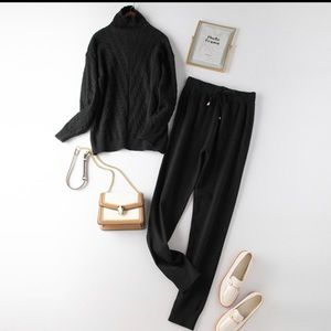 Sry stylish 2 piece set.